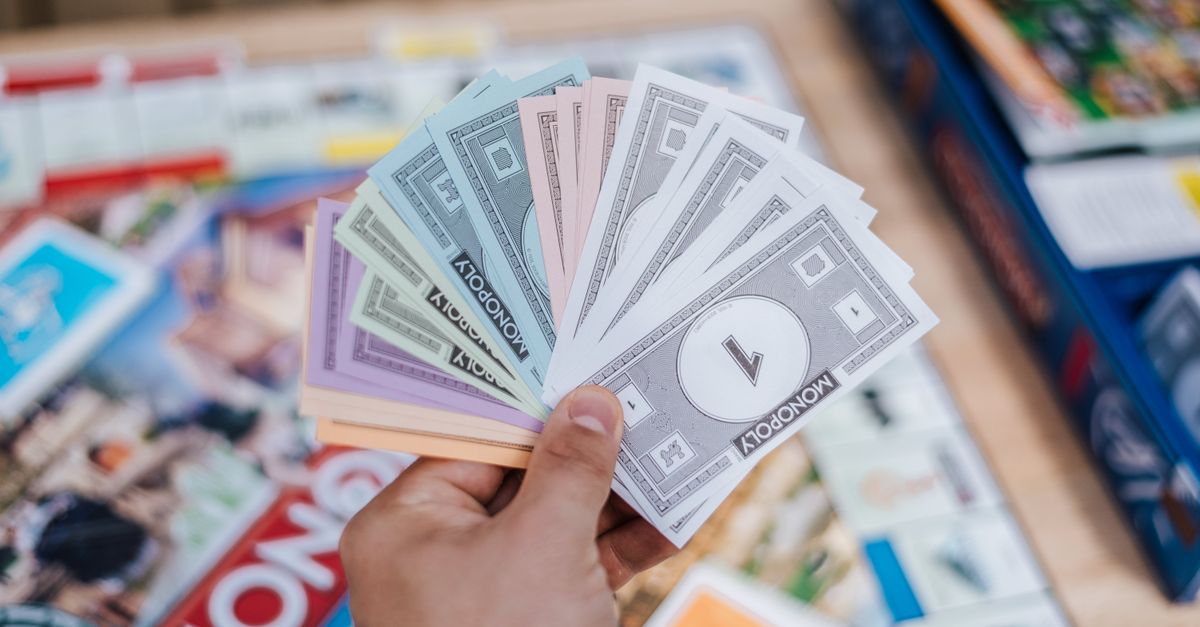 Monopole, duopole et oligopole : définitions, exemples et enjeux
