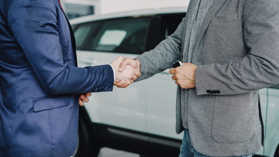 Prospect : définition, types et comment le convertir en client